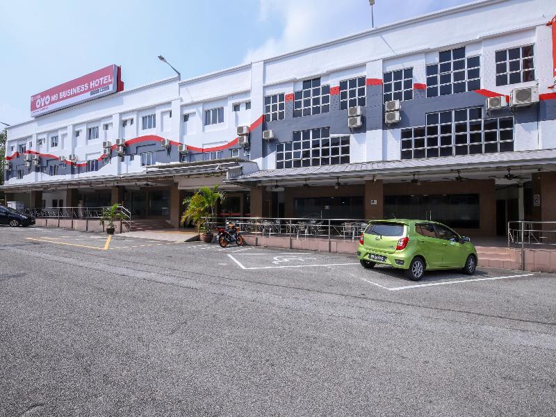 OYO 43955 N9 Business Hotel Nilai Exterior foto